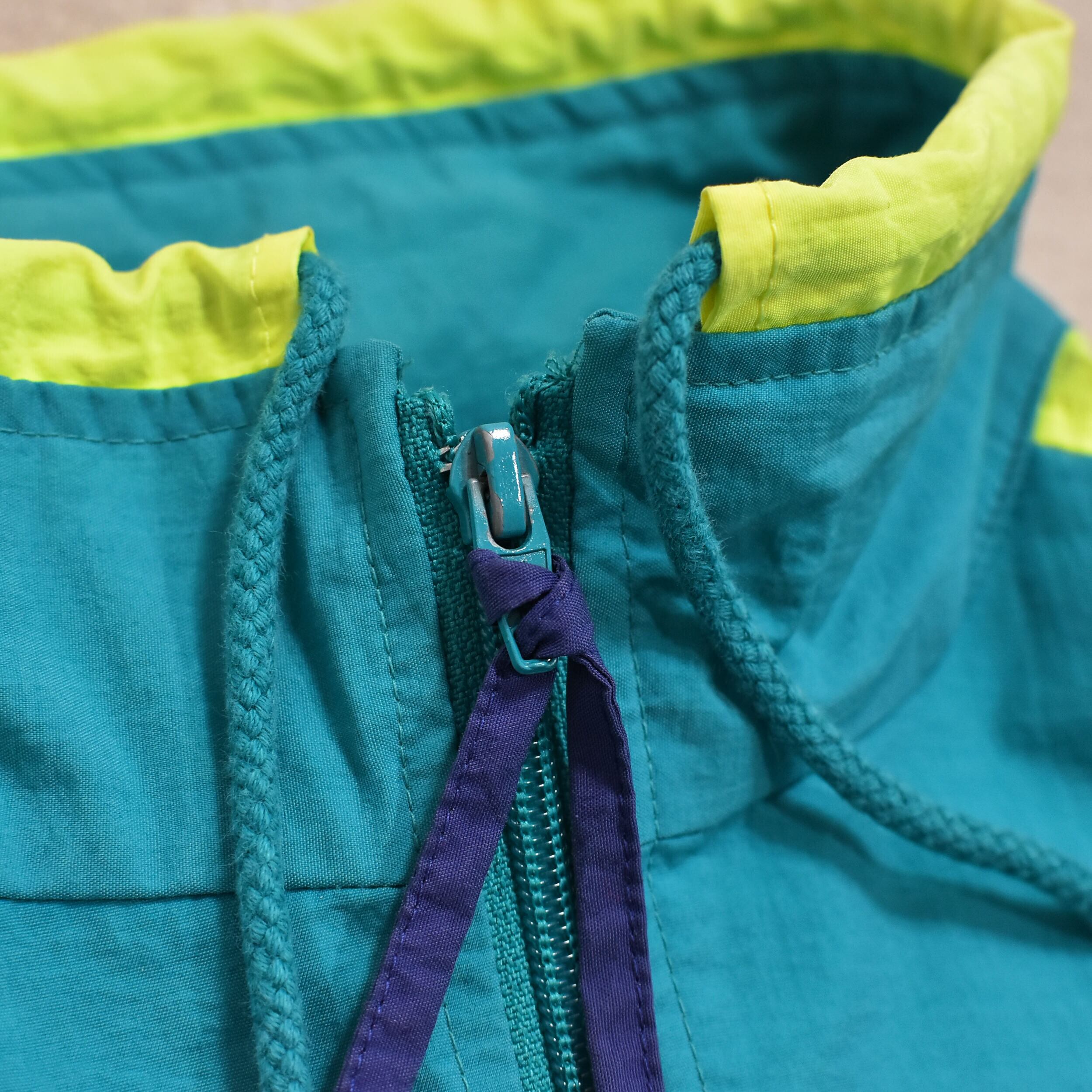 90s BODY GLOVE nylon jkt | 古着屋 grin days memory 【公式】古着