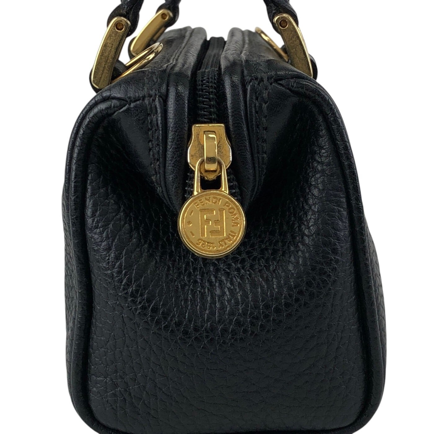 FENDI フェンディ ショルダーバッグ ブラック FFロゴ レザー 2WAY