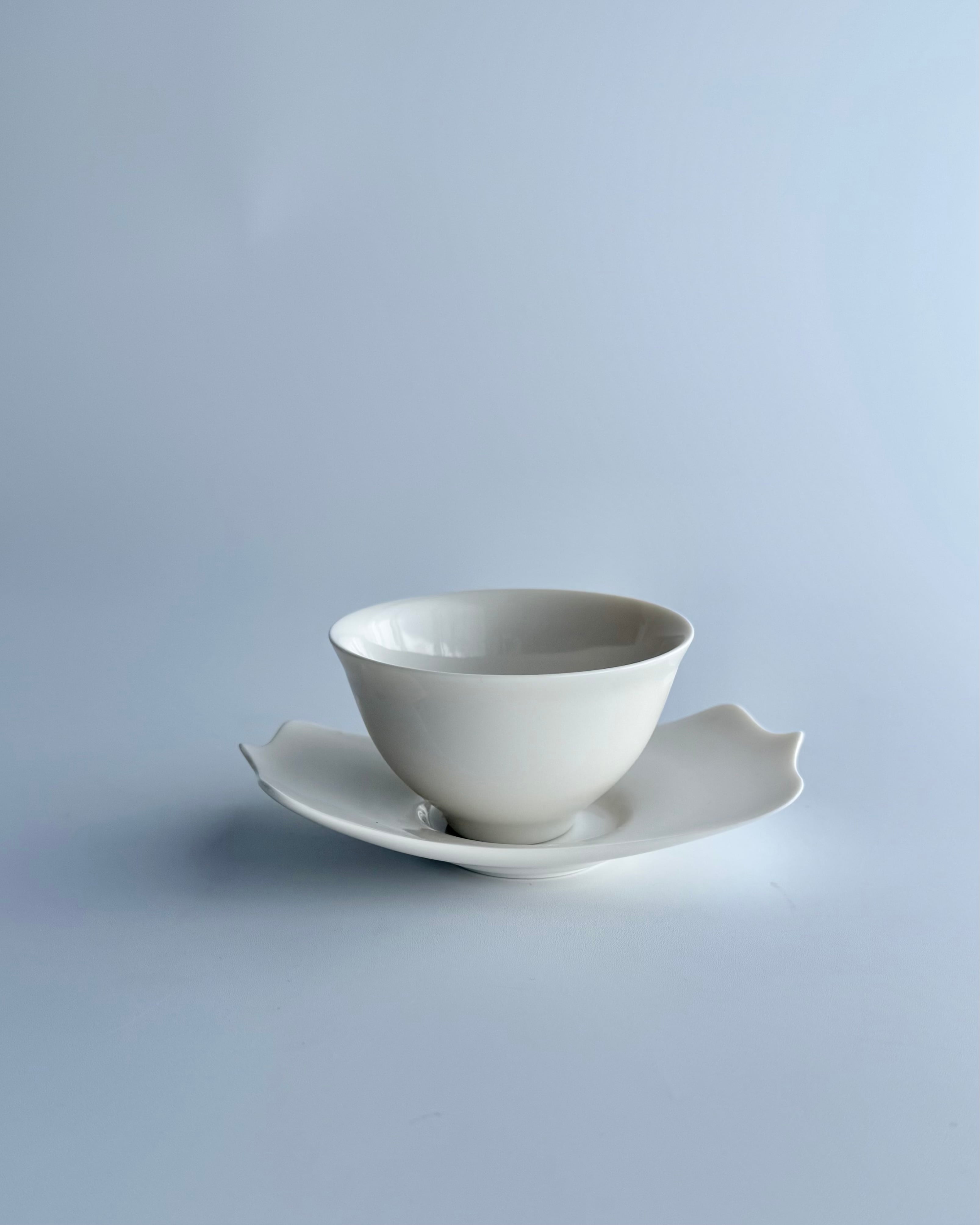 村上雄一さんの白磁ラージリムプレート22cm 青ト白 | 村上雄一 2点　新品未使用 食器