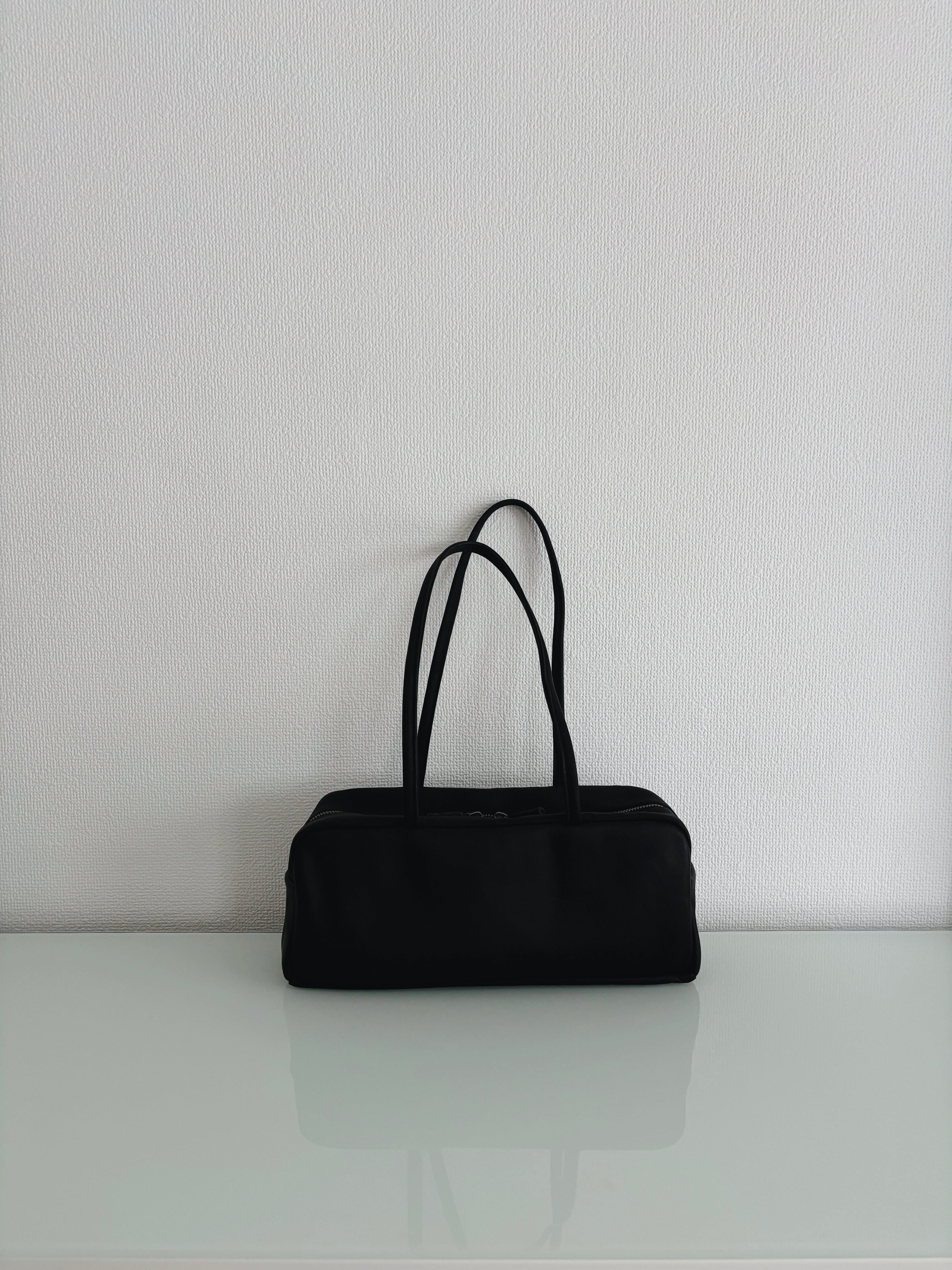 a Flute Bag black / アー フルートバッグ ブラック | LETTERS