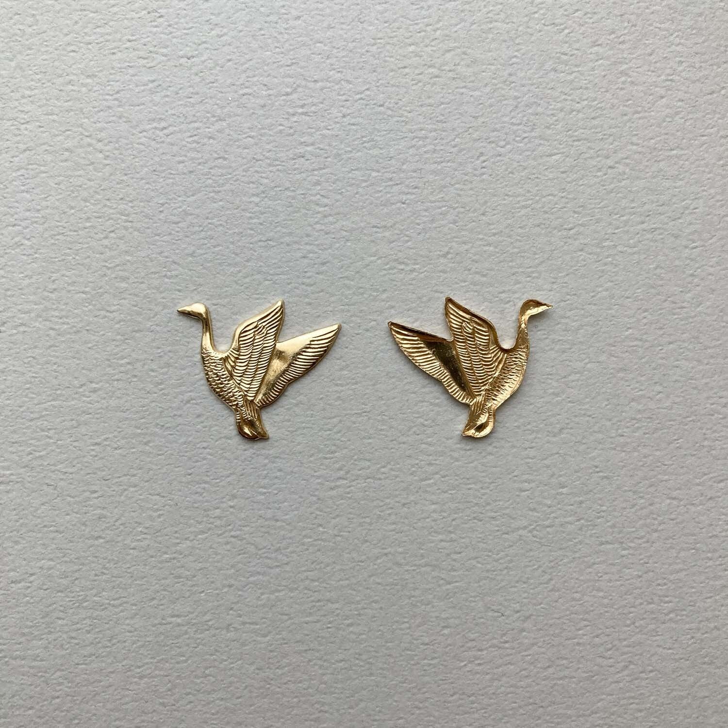 最終入荷〉USA真鍮 飛び立つアヒルパーツ | Dua-アクセサリーパーツ