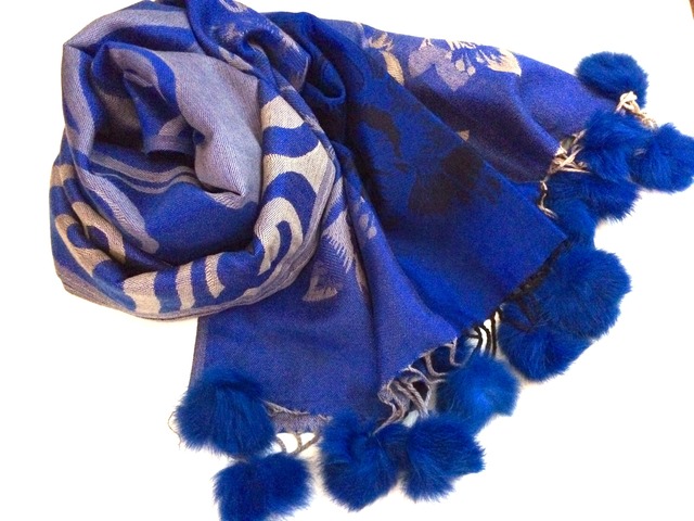 パシュミナストール ブルー ポンポン付き