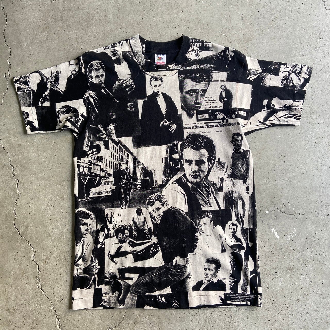 90年代 James Dean ジェームズ ディーン フォトプリントTシャツ ムービーTシャツ メンズM 古着 ヴィンテージ ビンテージ 90s  オールオーバープリント 映画 俳優 総柄 ブラック 黒 【Tシャツ】 | cave 古着屋【公式】古着通販サイト