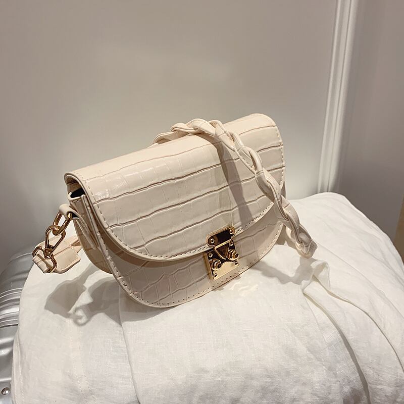 ネットレッドレディーススモールバッグ2020ニューウェーブサマーファッションショルダーメッセンジャーバッグエインスタイルワイルドシンプルサドルバッグ Tiancai_Wing_Bag4521121