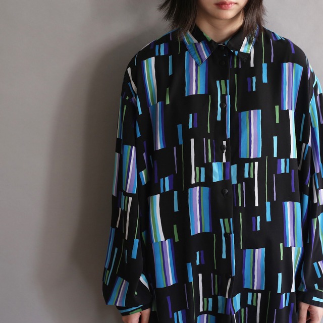cold color art pattern l/s shirt