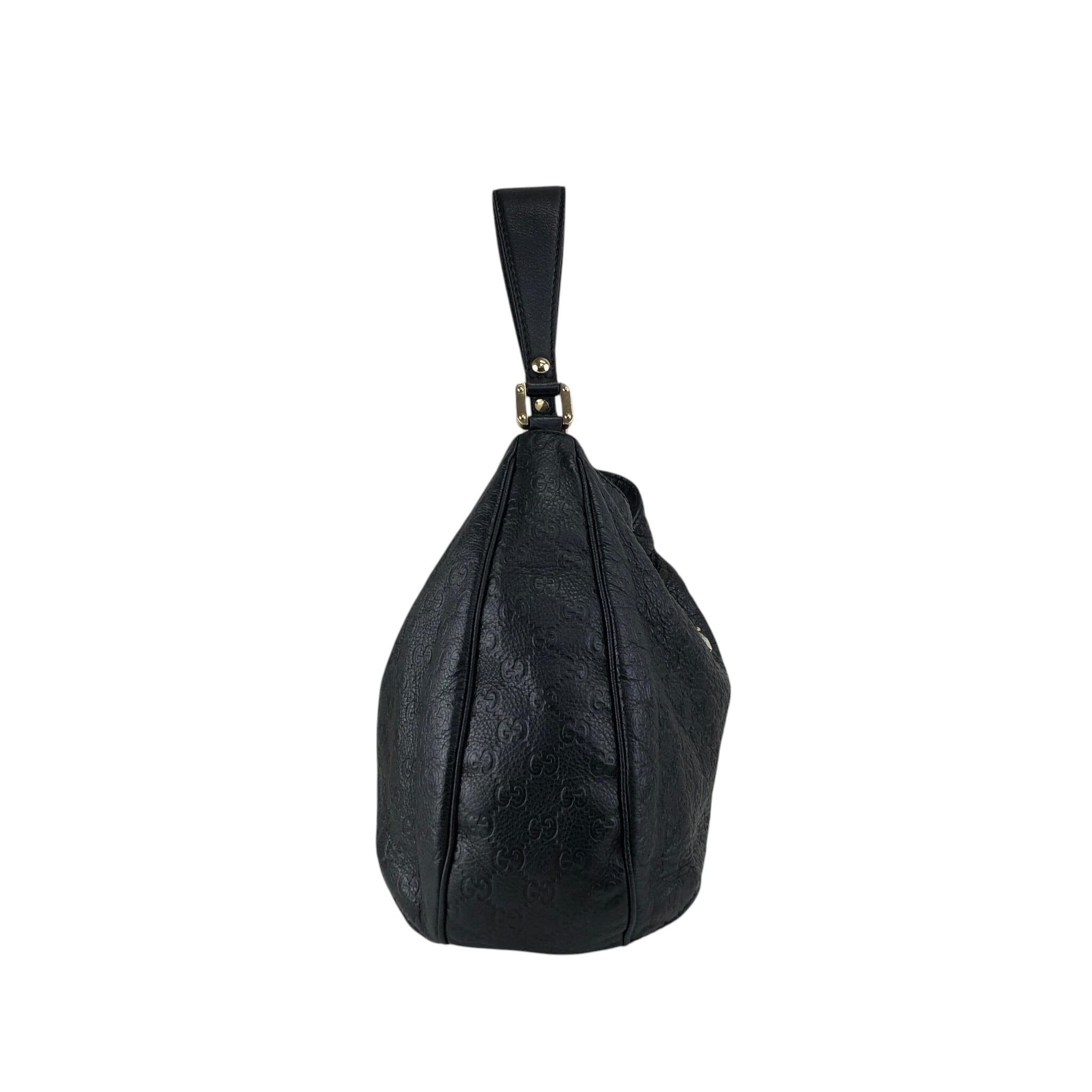 GUCCI グッチ GG ショルダーバッグ ブラック GUCCIプレート レザー