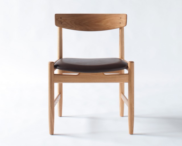 わたしの椅子 肘なし