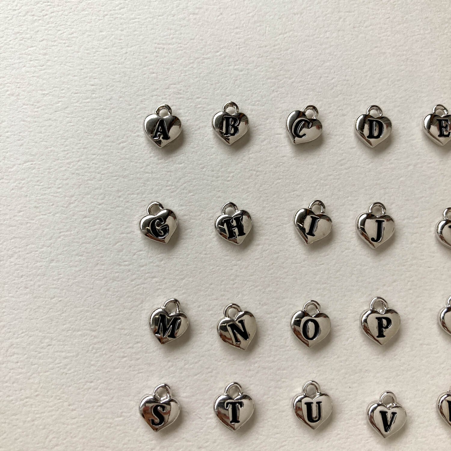 ミニハートアルファベットチャーム（シルバー） | Dua-アクセサリー