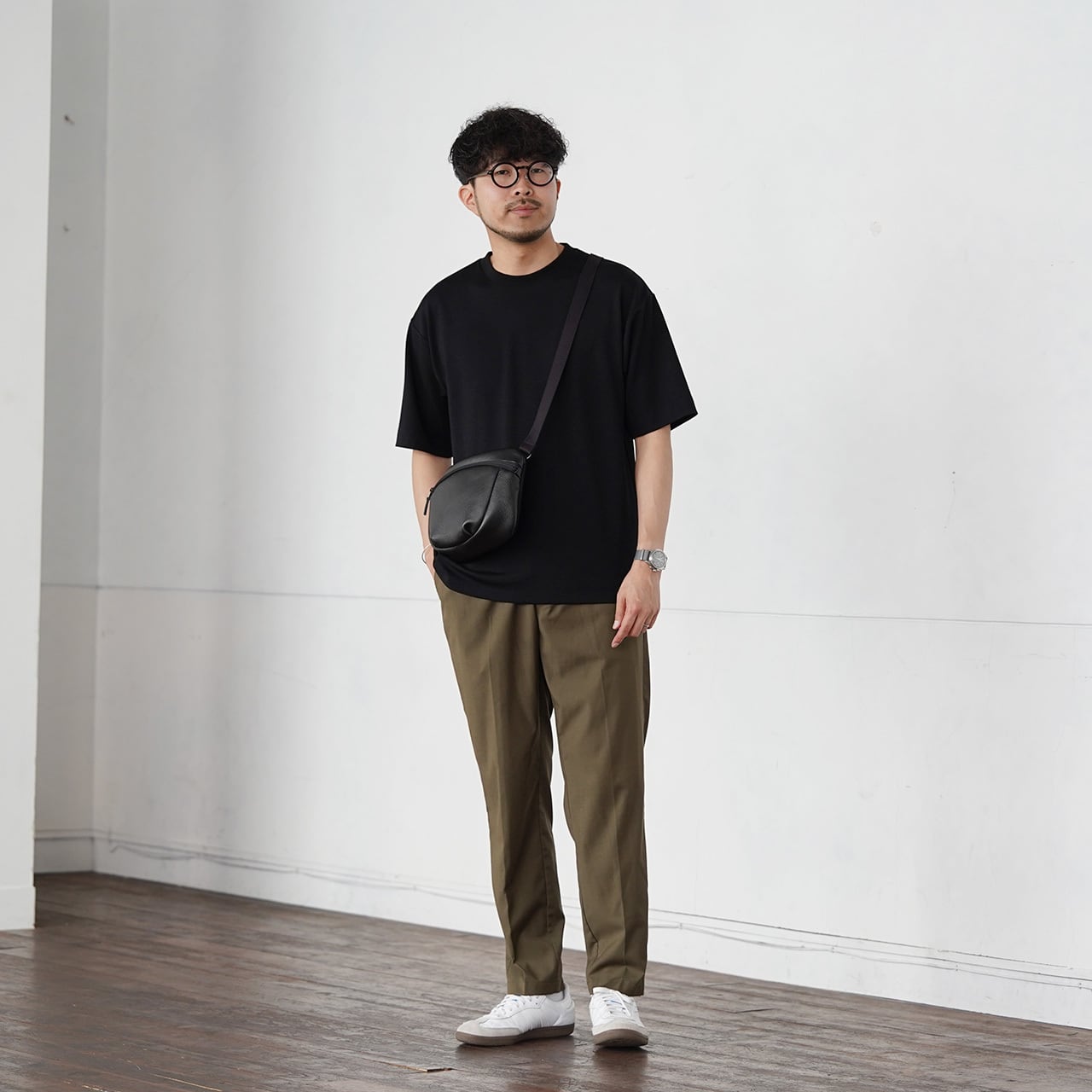 天竺編み】重厚感漂うのに美しく揺れる、大人の品格を纏う『尾州ウール