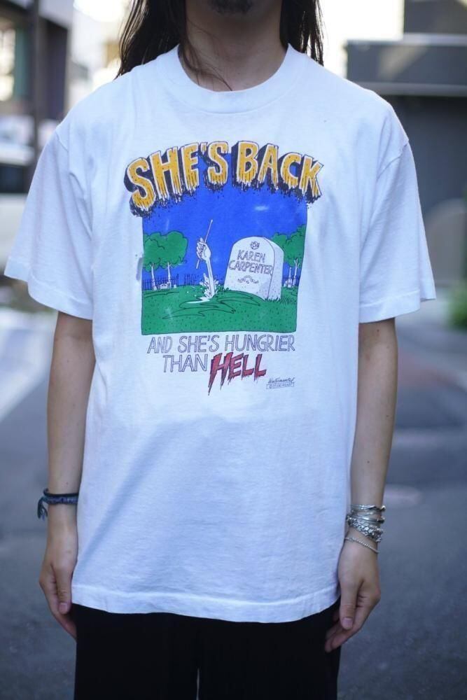 Karen Carpenter Made In USA デスパロディ Karen Carpenter - Made In USA] Vintage Death Parody T-Shirt