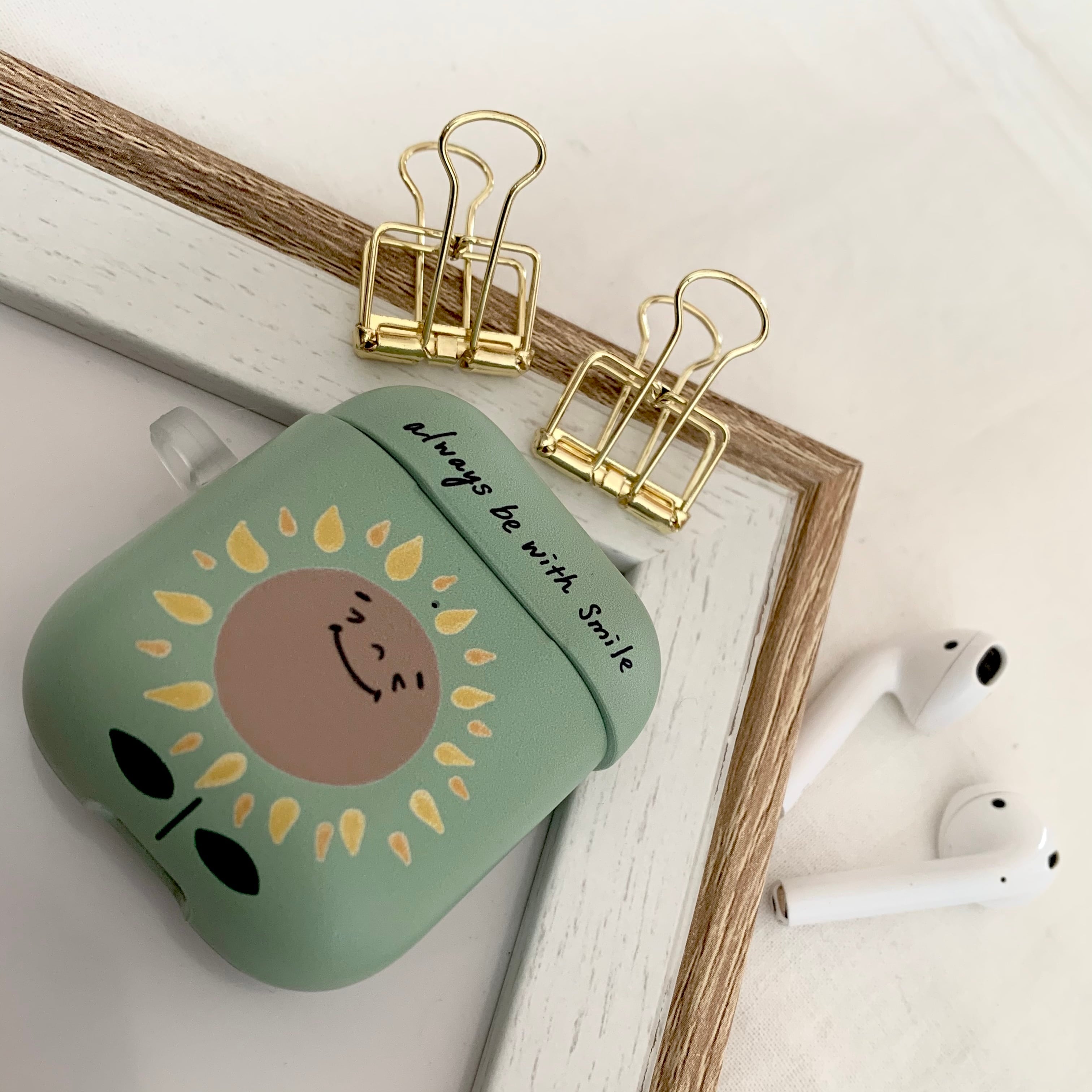 airpodsケース イラスト・文字リクエストOK | Pay ID