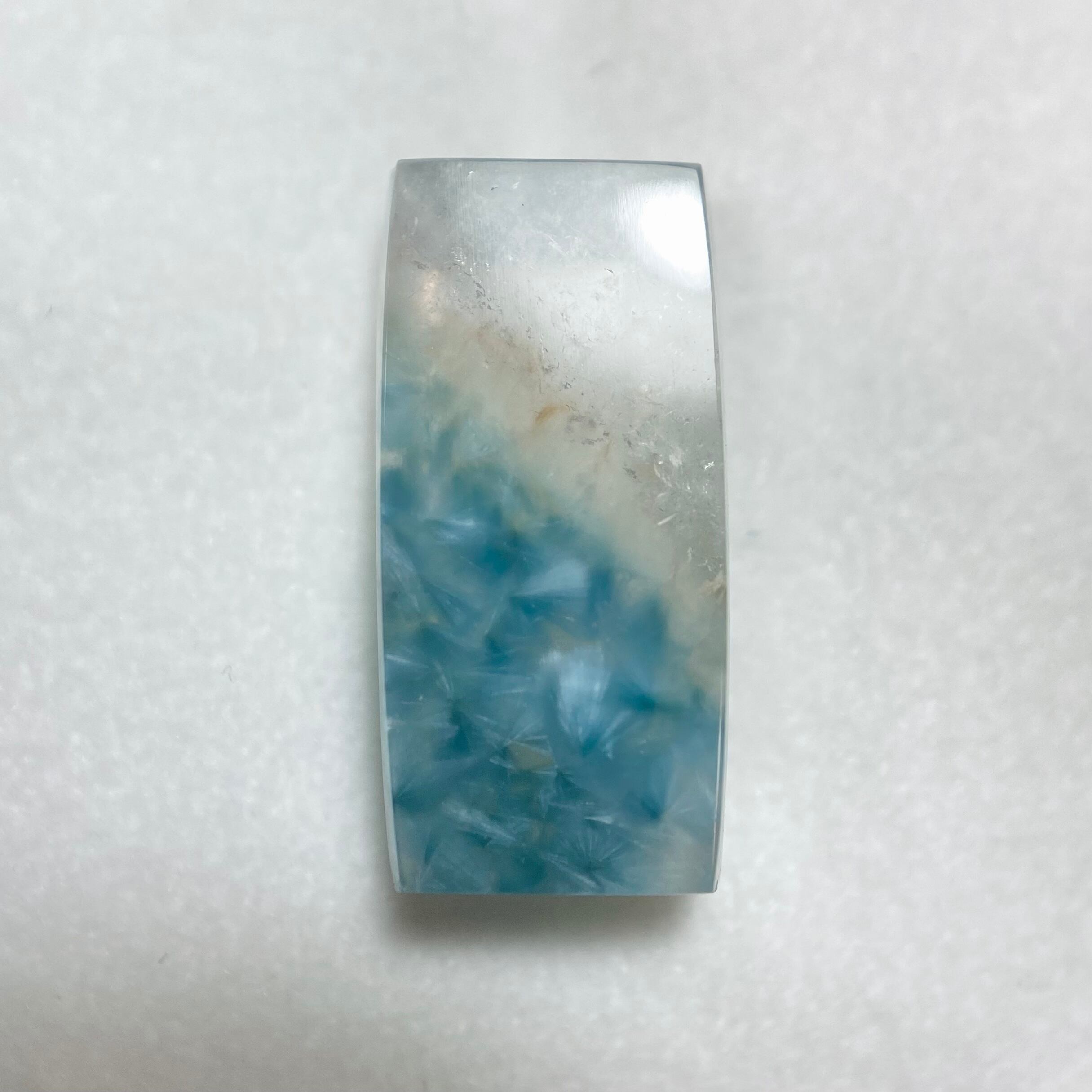 珍しいバイカラーギラライトインクオーツ