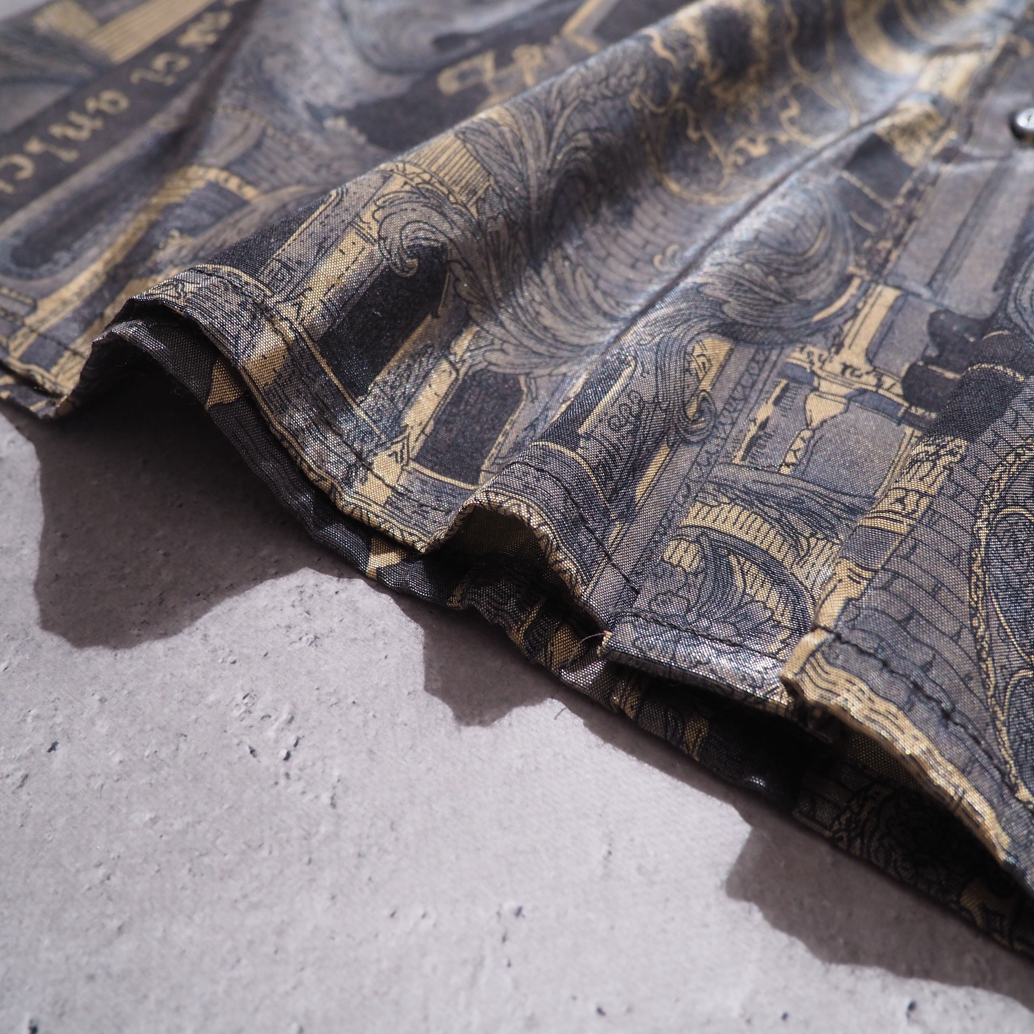 Beautiful Luxury Art Pattern Vintage loose Thai silk shirt