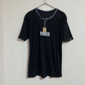 リーバイス　Levi’s リメイクtシャツ