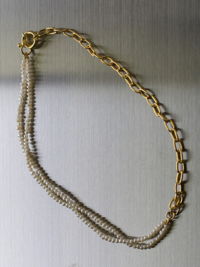lala necklace -pearl/gold-