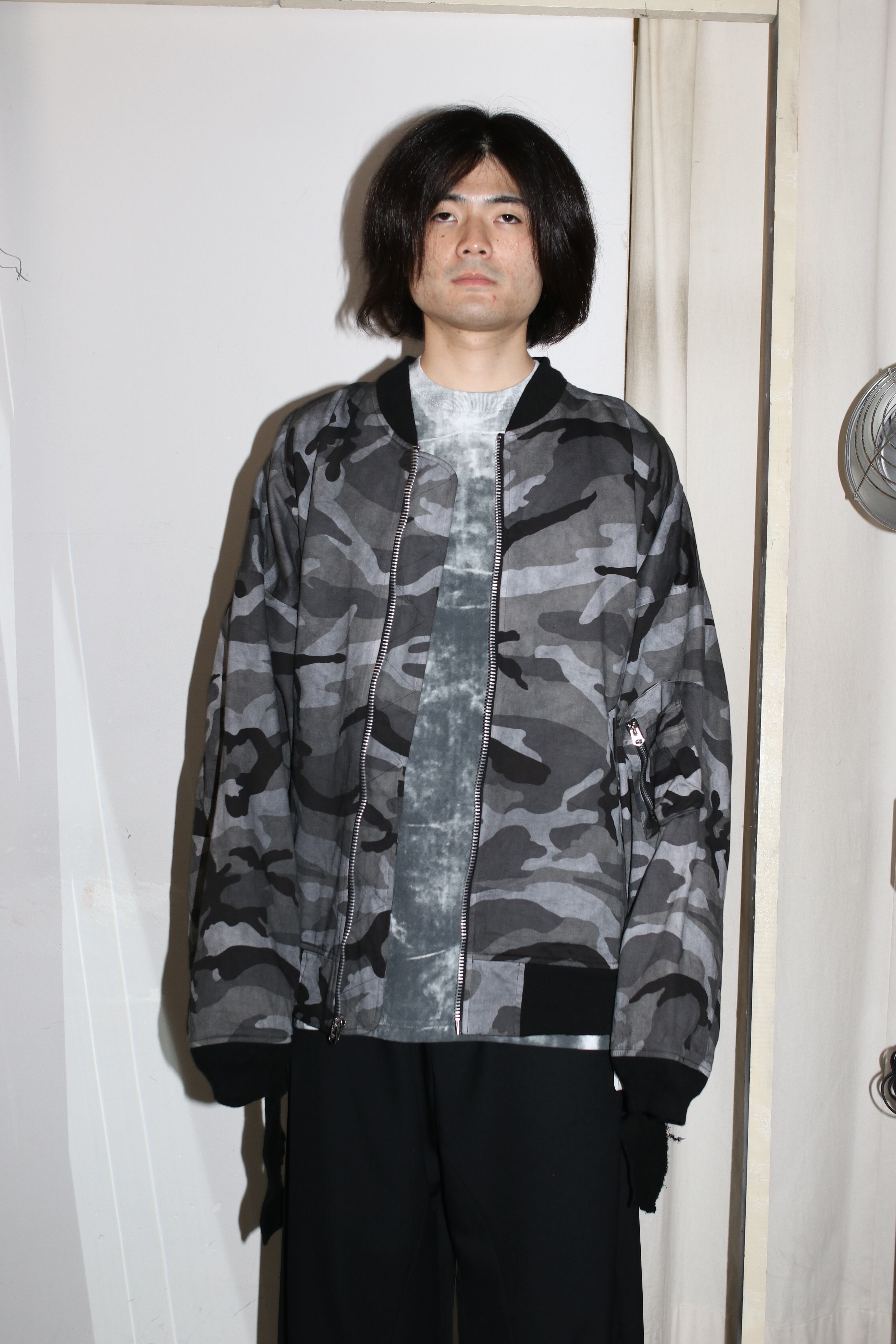 激レア LES SIX Blessed bomber/camo dyed 24AW】LES SIX blessed bomber (snowcamo dyed) tjugo-fem-7-jkt-blsd