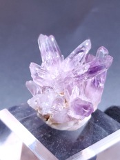 【希少】ゲレロアメジストクラスター母岩付き  ゲレロ産  R4-857