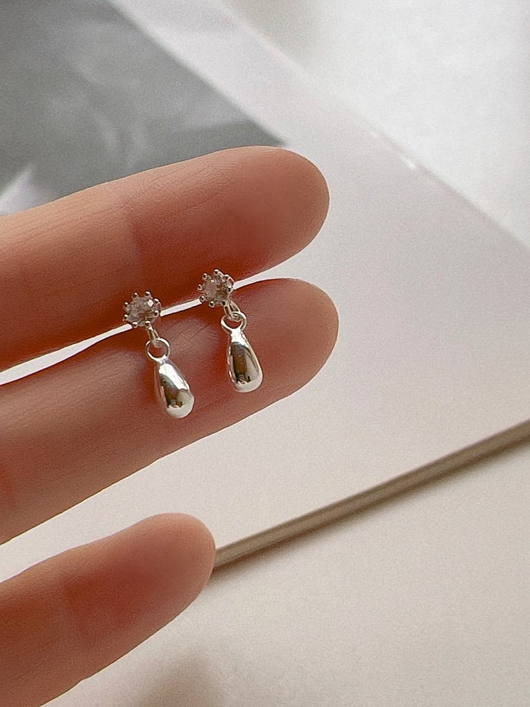 指輪　リング　ピアス　まとめ売り　アクセサリー 約3㎏　ネックレス SHEIN アクセサリー まとめ売り ピアス ネックレス 指輪 - メルカリ