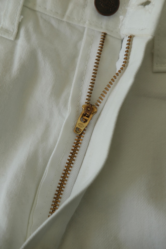 Utah / “Dickies” white painter pants