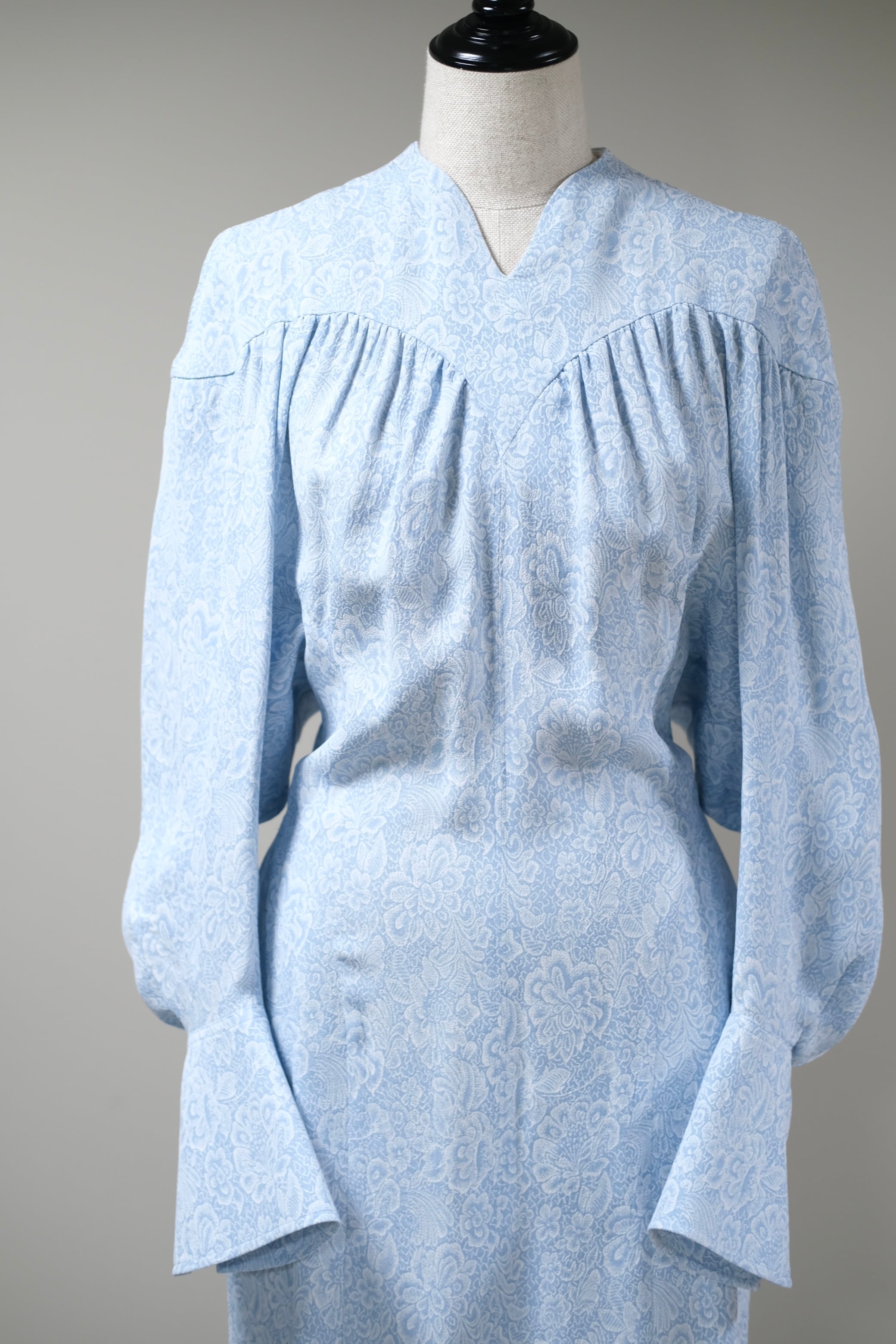 Mame Kurogouchi】Floral Pattern Acetate Rayon Jacquard Dress