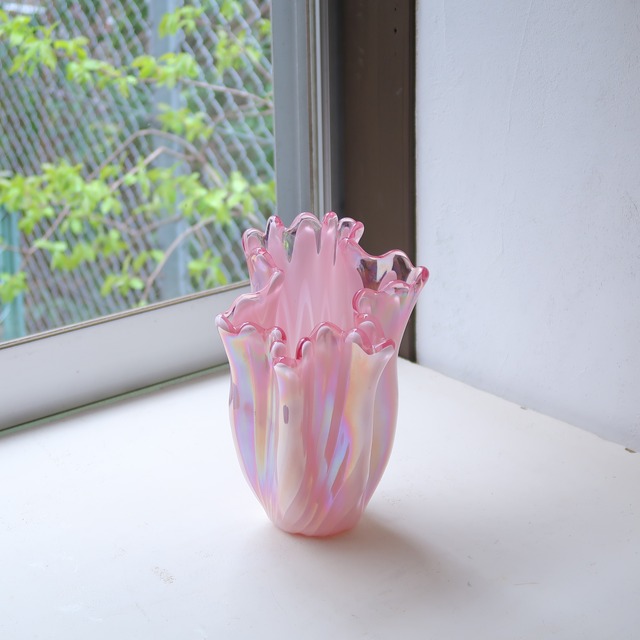 桜色のオーロラ花瓶