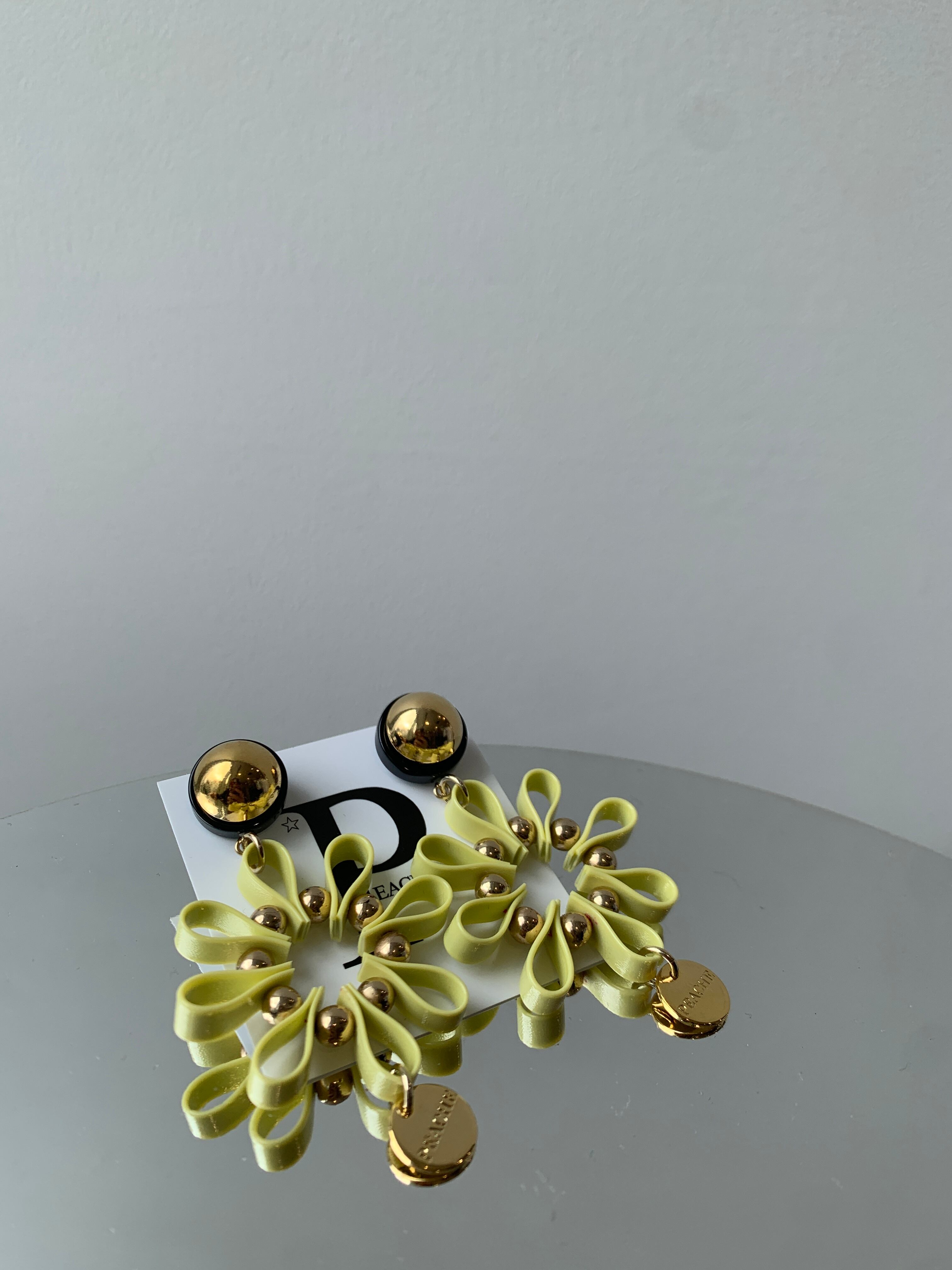 open flower yellow×gold