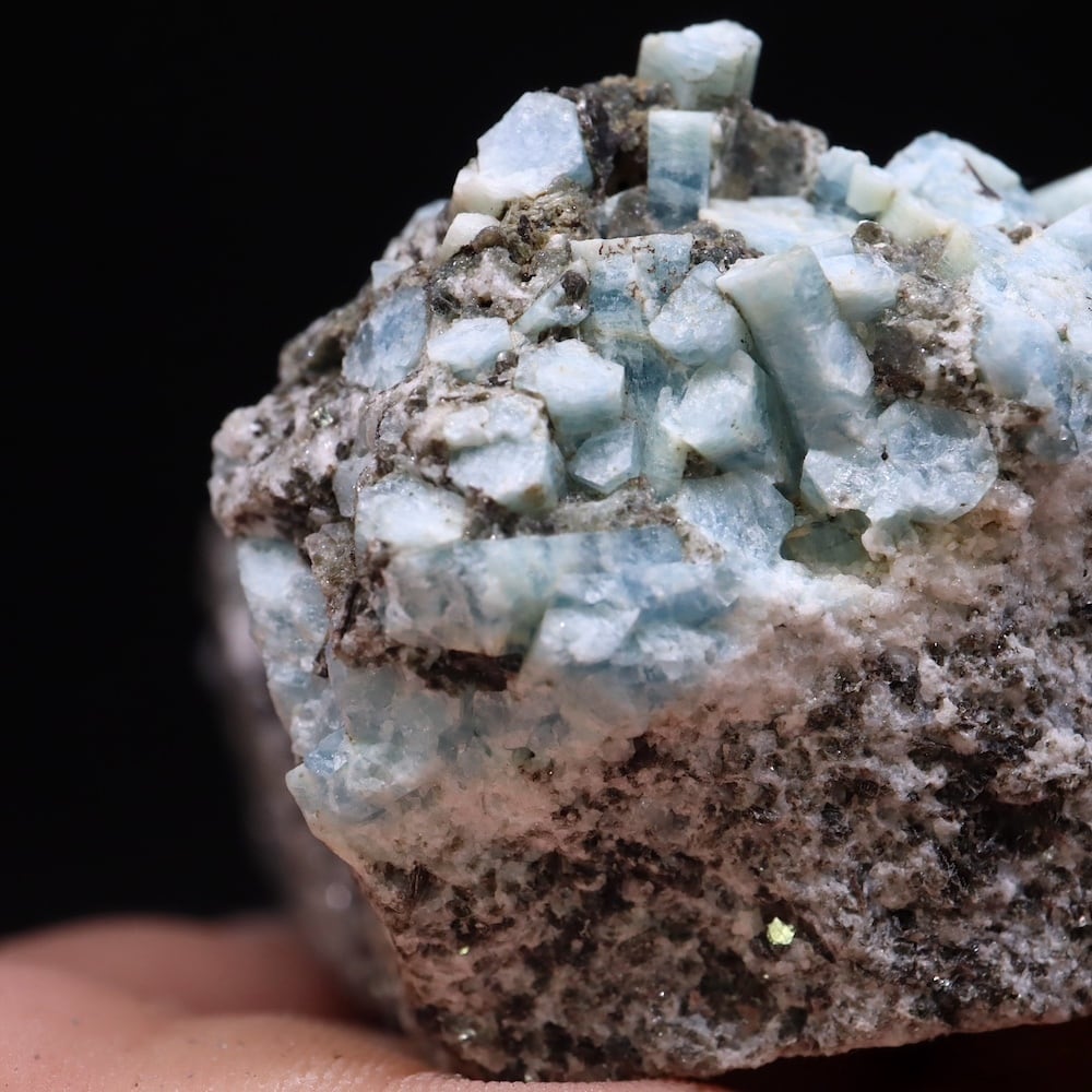 自主採掘！アクアマリン カリフォルニア産 213,6g 原石 AQ184 鉱物