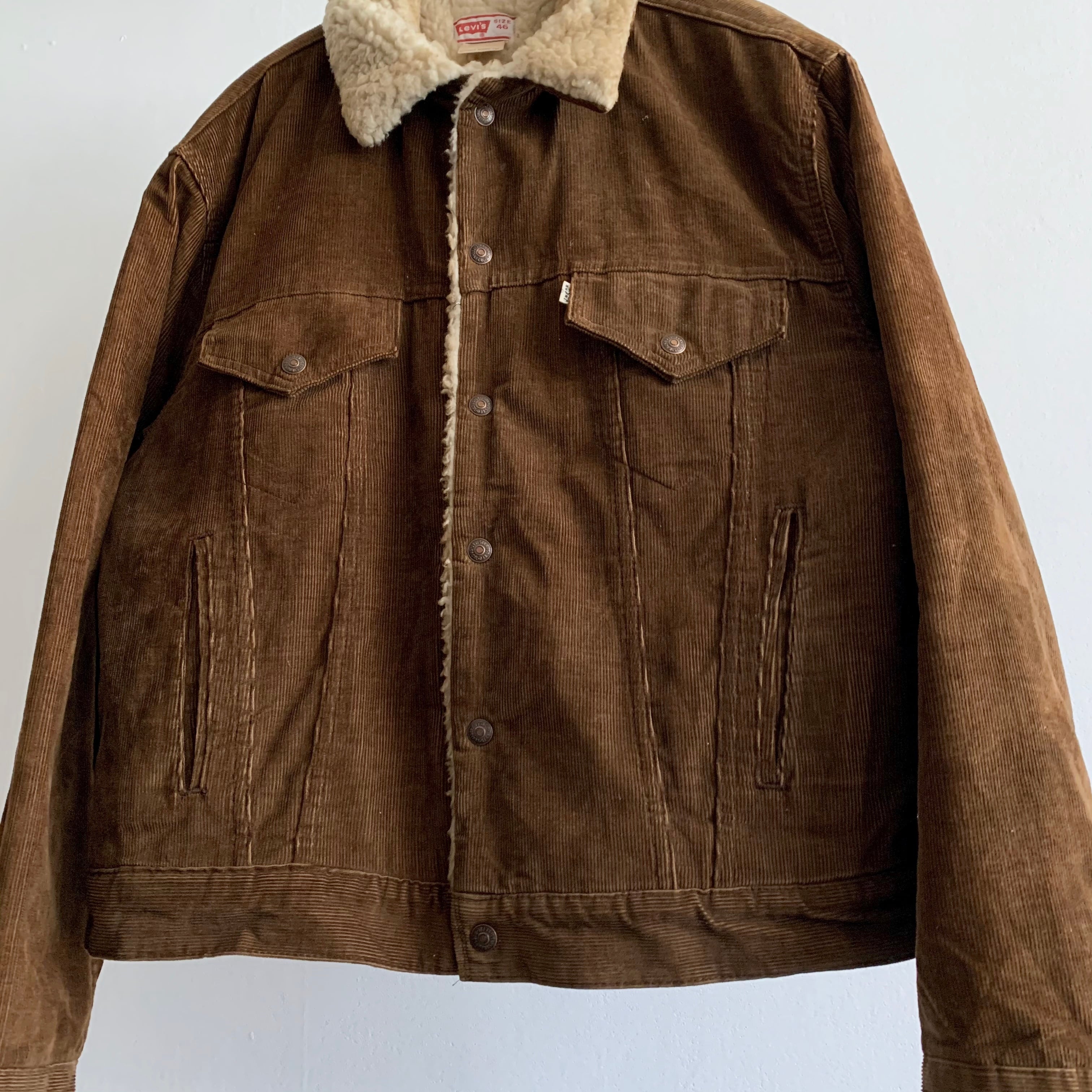 1099. 1970's Levi's 70608 Corduroy boa jacket 46 Made in USA 70s