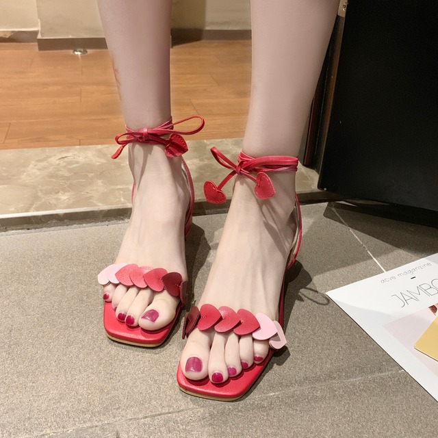 レディース ハートモチーフ レースアップ サンダル チャンキーヒール