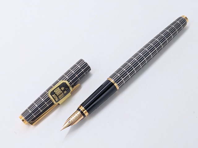 1976　パイロット　PILOT　（細字）　18K　　　　　　02823