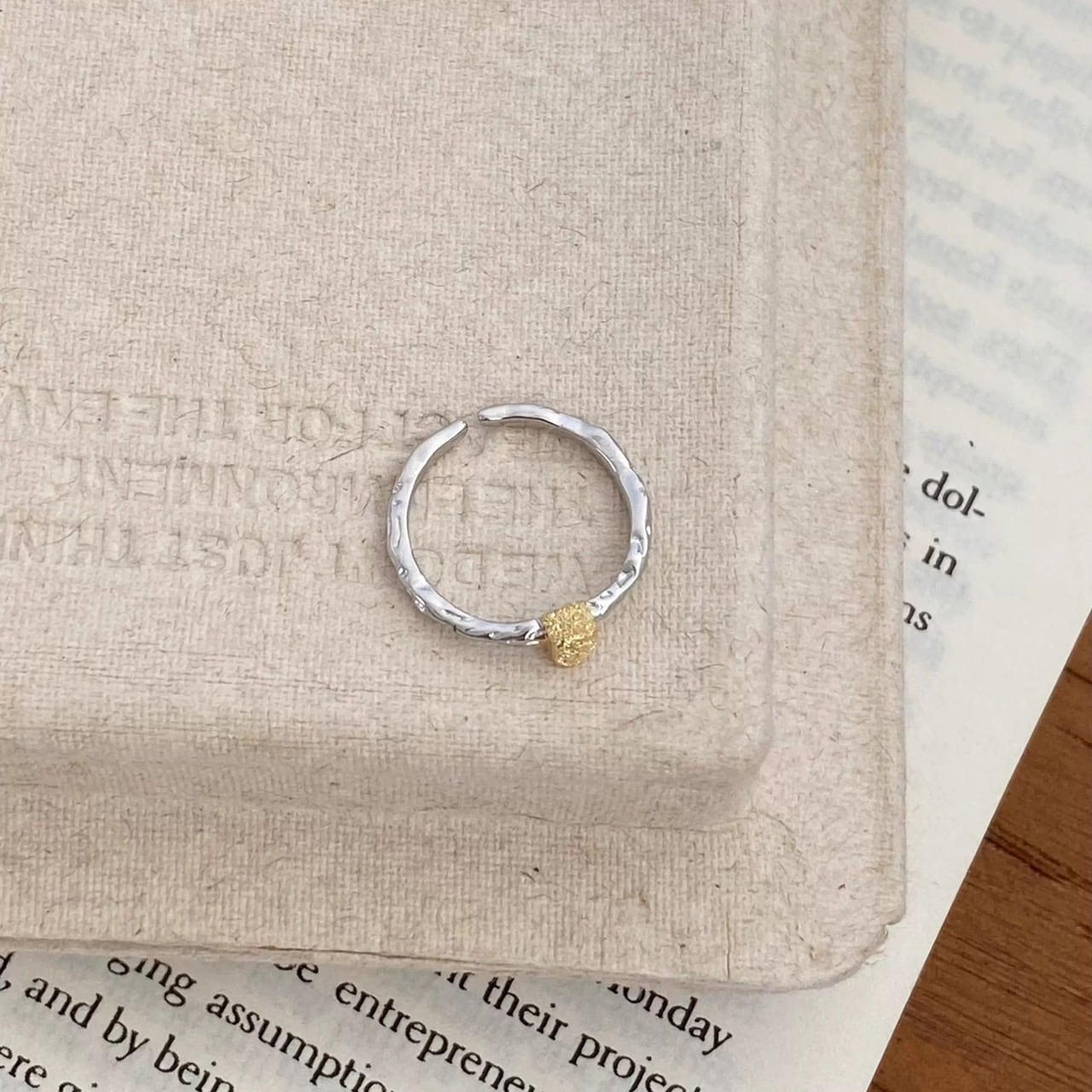 フロストビーン オープンリング 232555