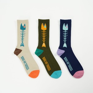 BOKU HA TANOSII ／ BOKUTANO SOCKS "Fishbone"