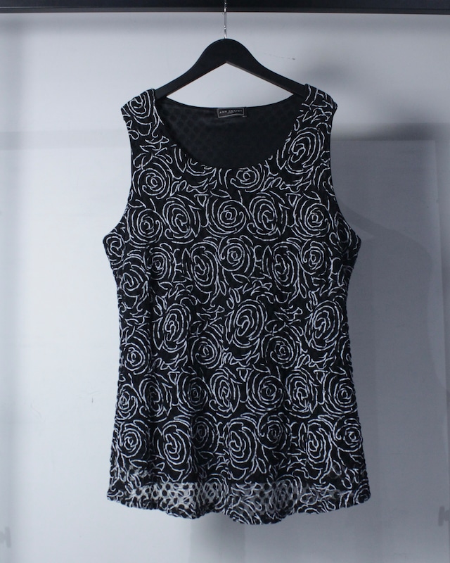 【Caka BLACK】Rose Pattern Vintage No Sleeve