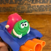 M&M's フィギュア バーガーキング グリーン レッド ミールトイ スポーツカー ミニカー おもちゃ MU-295
