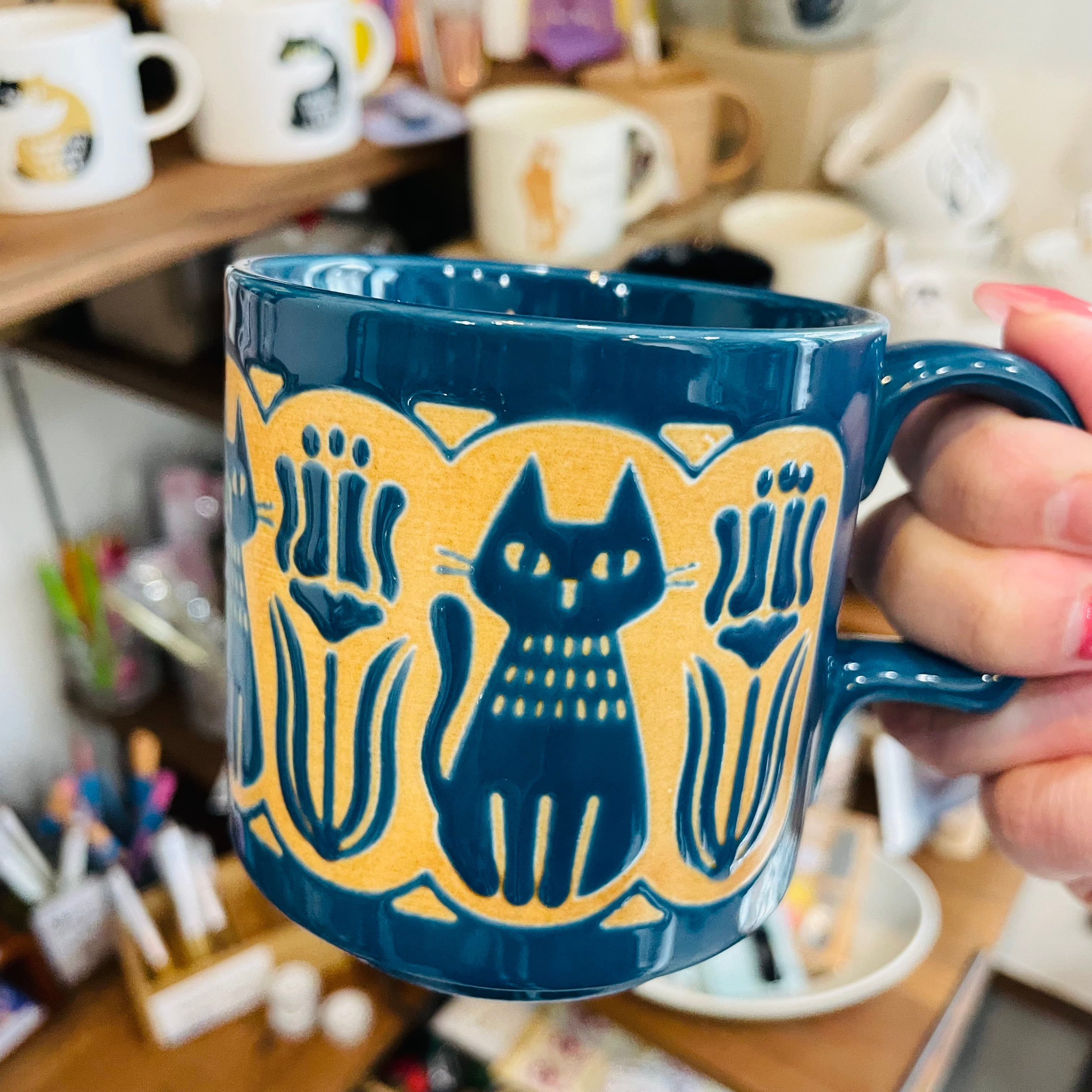 マグカップ｜pokoriマグ  猫雑貨 猫モチーフ 猫柄 猫グッズ おうち時間 黒猫 プレゼント プチギフト 贈り物