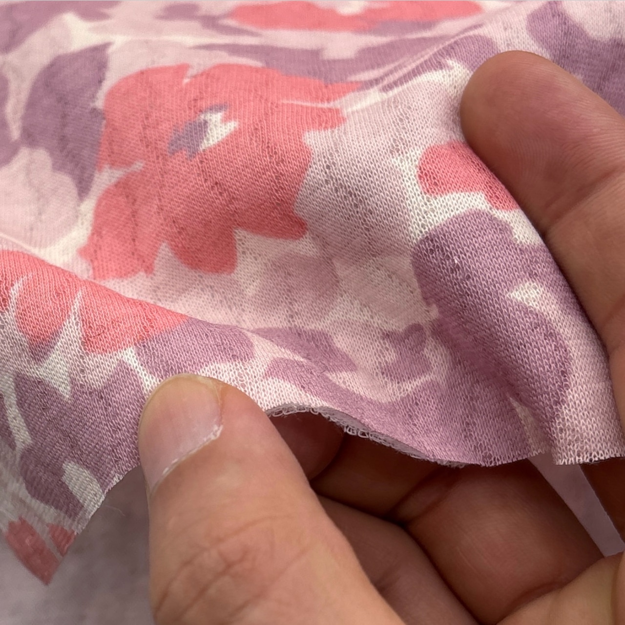 ★NY027◆2m◆綿ポリエステル混キルトニット生地◆花柄