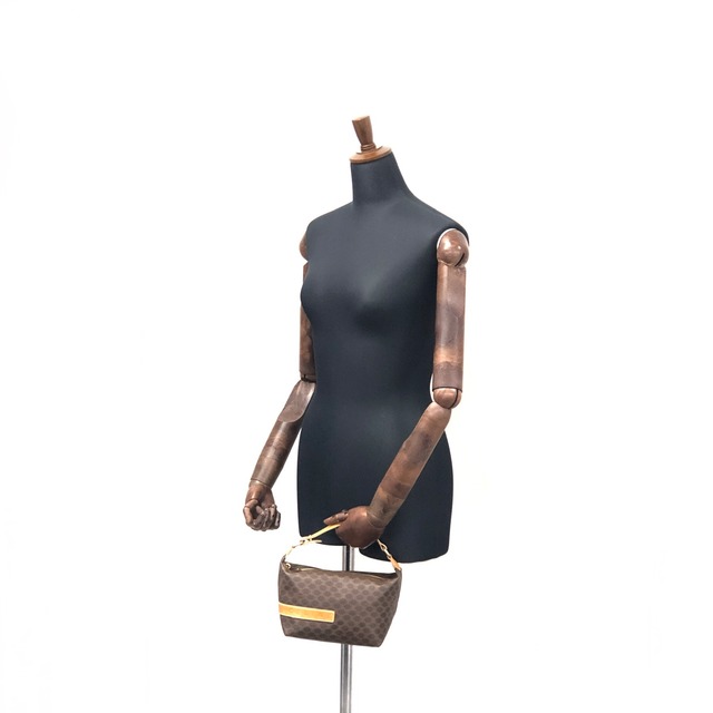 CELINE　セリーヌ　マカダム　ロゴ型押し　ミニバッグ　ハンドバッグ　ブラウン　vintage　ヴィンテージ　オールドセリーヌ　vcwwvc