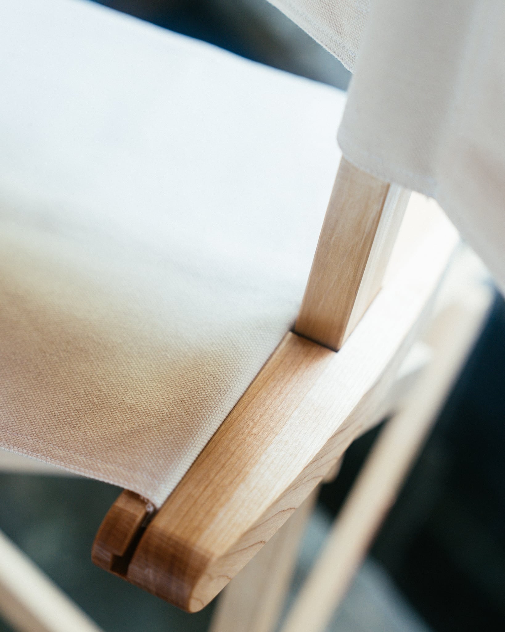 KAKI cabinet maker / ディレクターチェア | LUVER