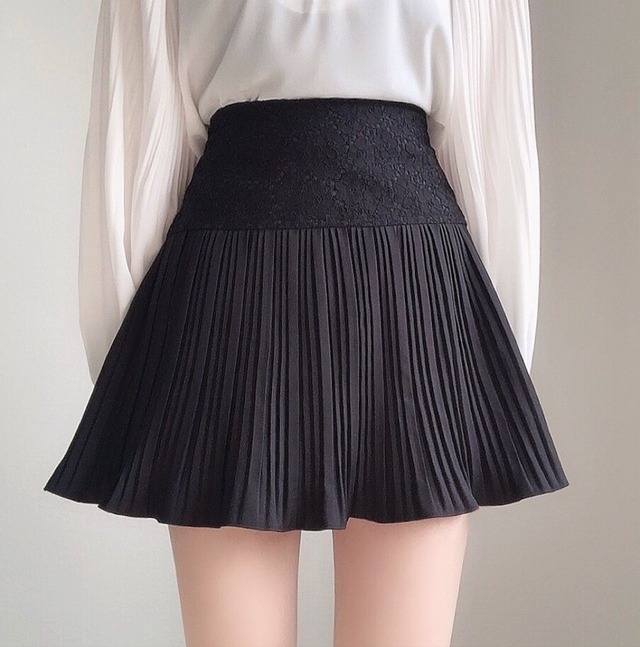tulip mini skirt