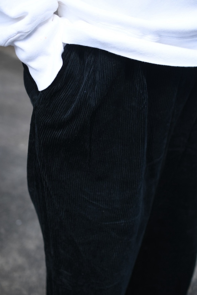 OK/90's "BANANA REPUBLIC" black corduroy trousers