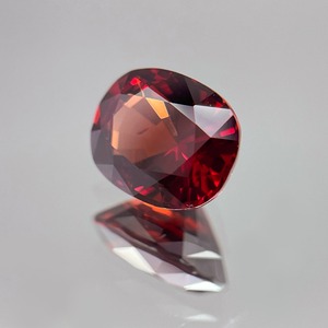 レッドスピネル 1.261ct ◆ソーティング付き レッド スピネル ルース オーバル