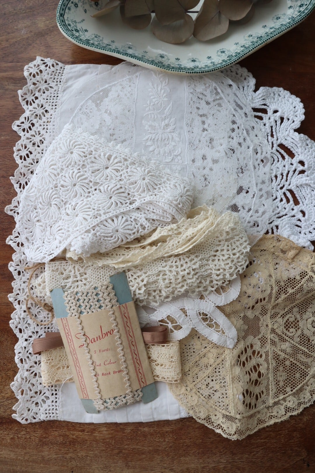 レース | vmt antique アンティーク雑貨の家 年末年始休暇1/4まで発送