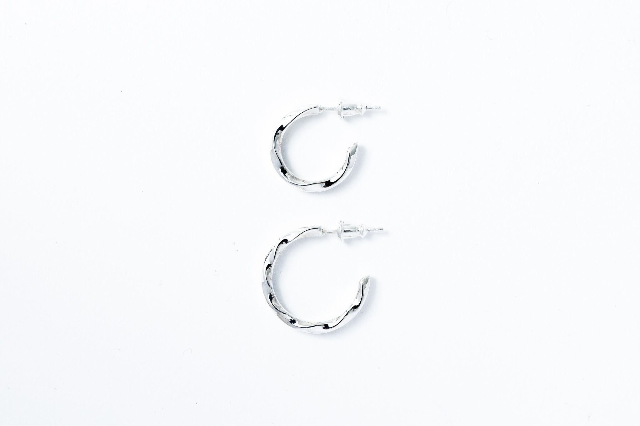 PI-009 Side twist earring (Small) | WAKAN SILVER SMITH online store