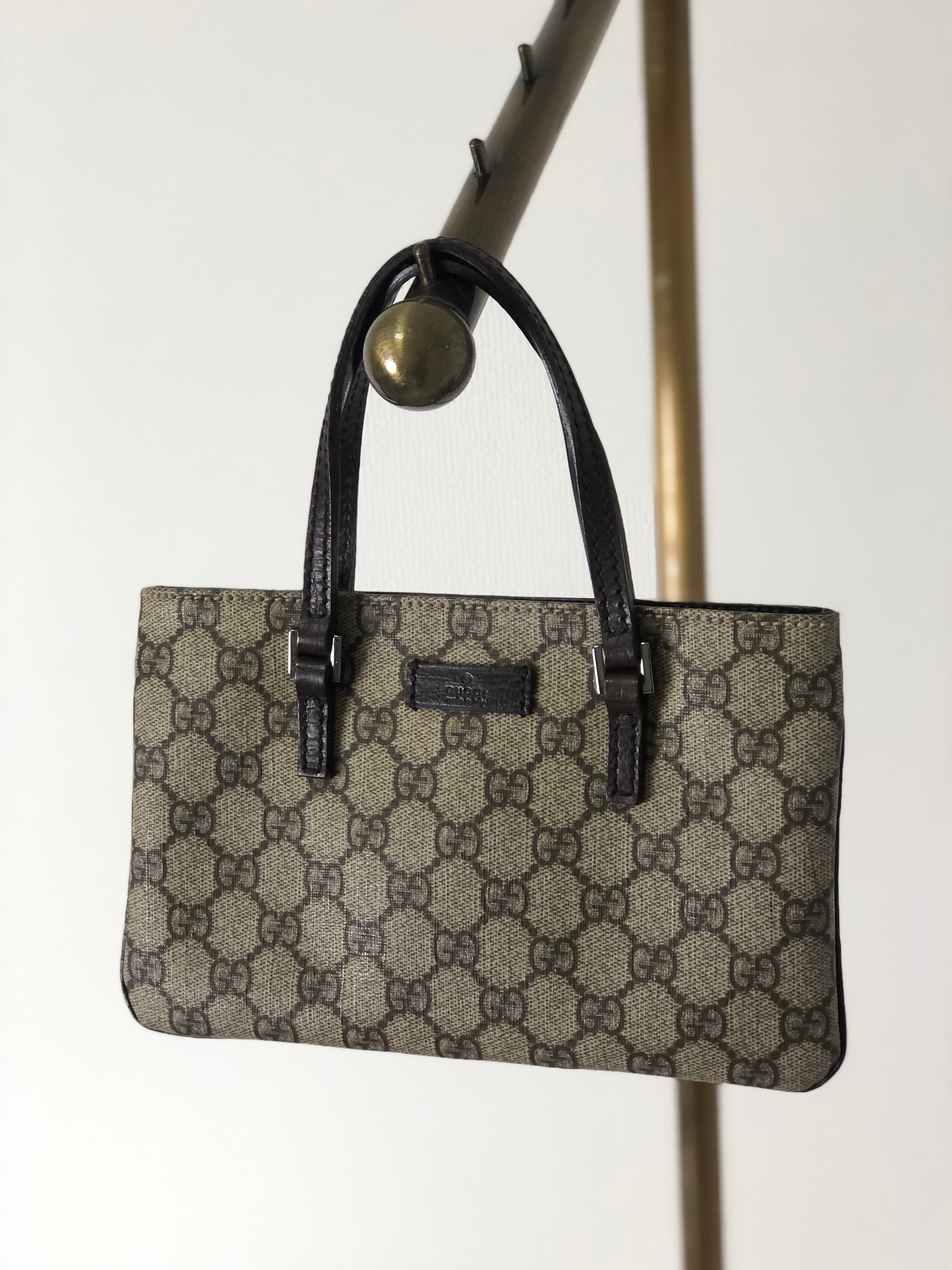 GUCCI グッチ GGプラス ブランドロゴ レザー トートバッグ