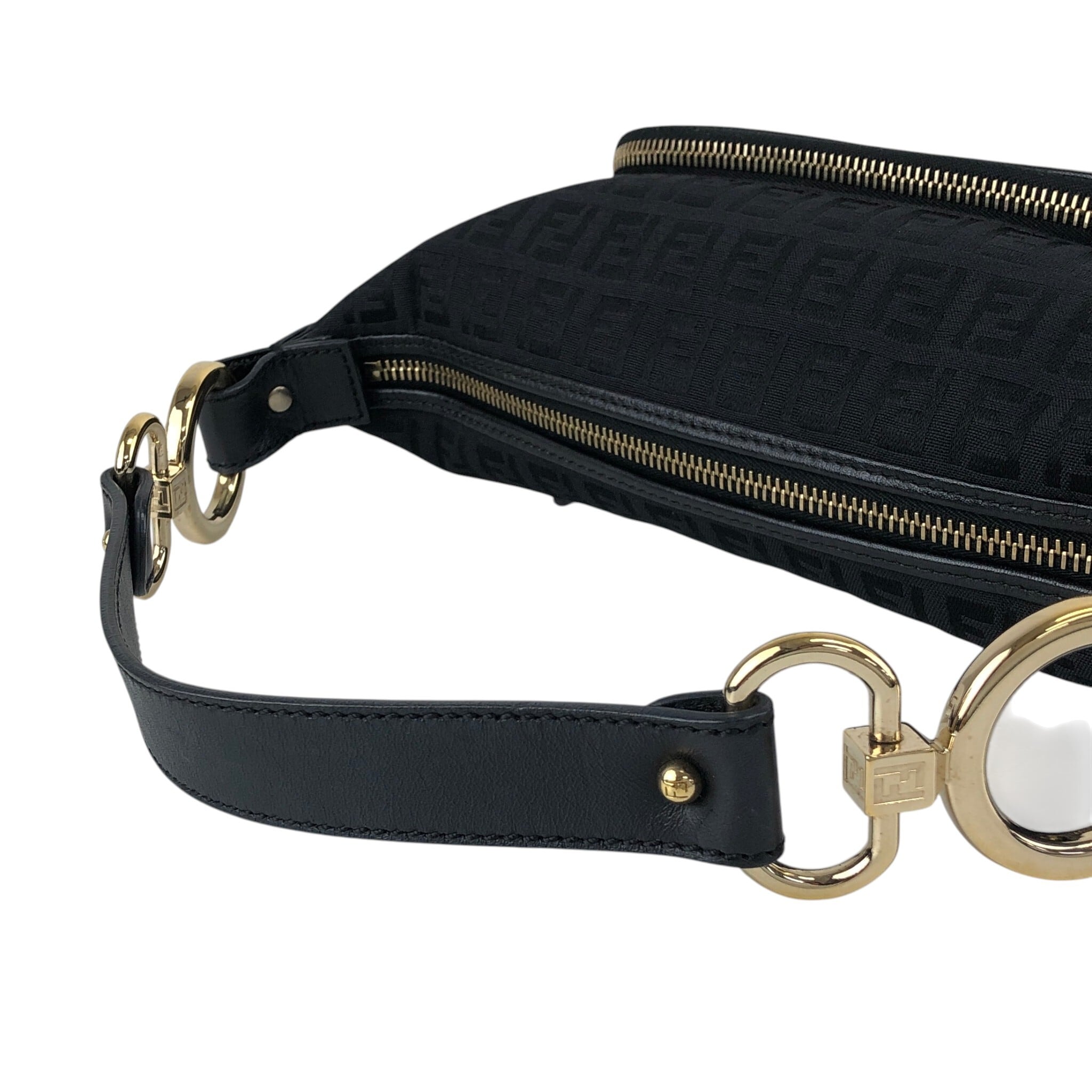 FENDI フェンディ ズッカ柄 ワンショルダーバッグ ブラック ナイロン 