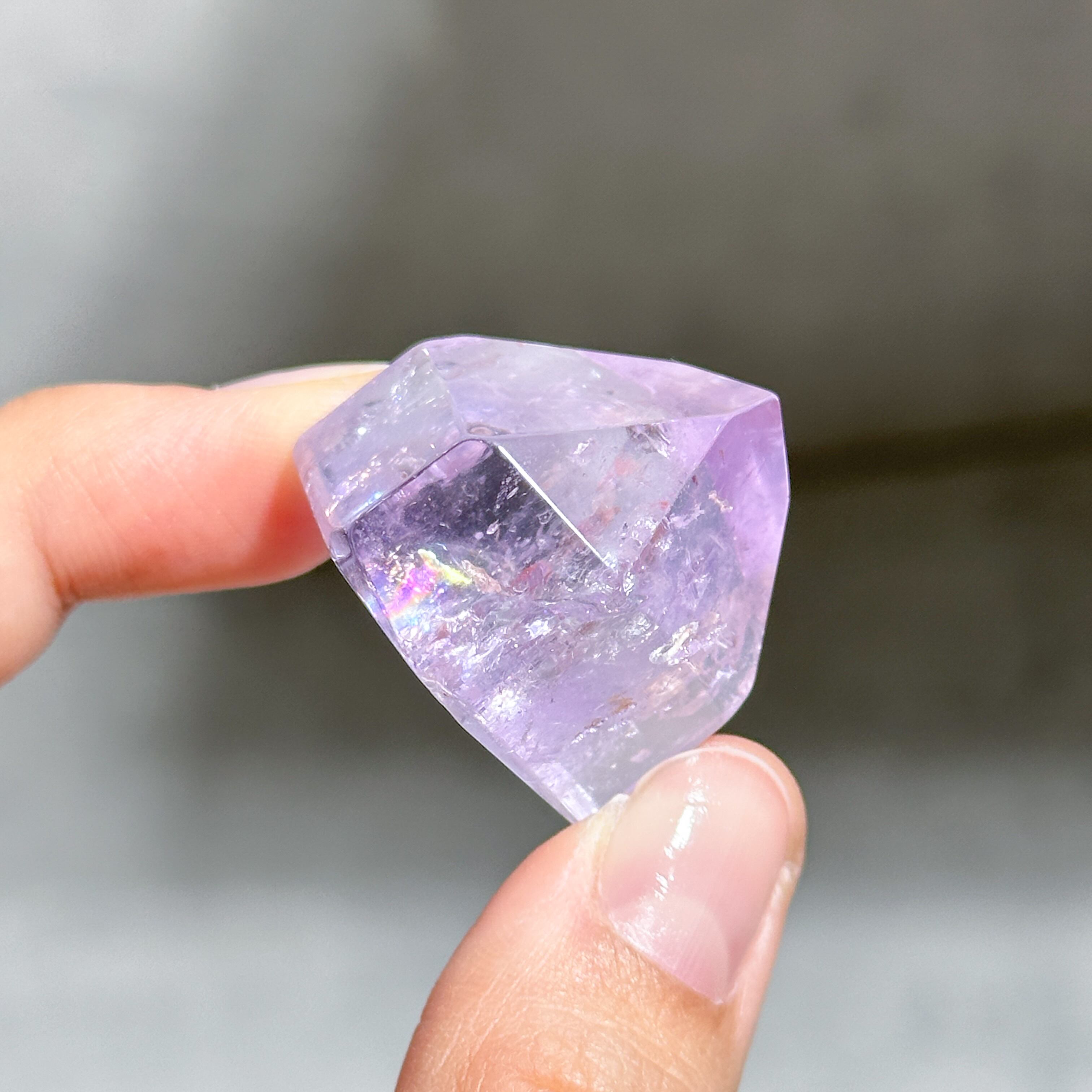 アメジスト タワー44◇ Amethyst Tower ◇天然石・鉱物