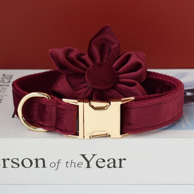 【お花シリーズ】ワインレッド×ベロア迷子札刻印サービス・犬用首輪＆フラワー