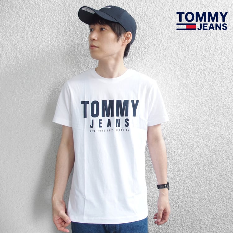 TOMMY JEANS トミージーンズ Tシャツ TJM CENTER CHEST TOMMY GRAPHIC