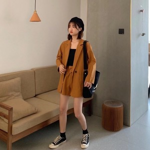 ジャケット＋ショートパンツ　セットアップ　AJ33167-3165