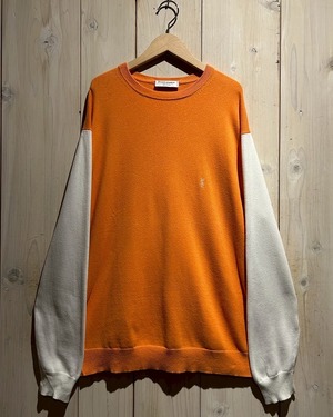 【a.k.a.C.a.k.a vintage】“Yves Saint Laurent” Color Switching Loose Knit